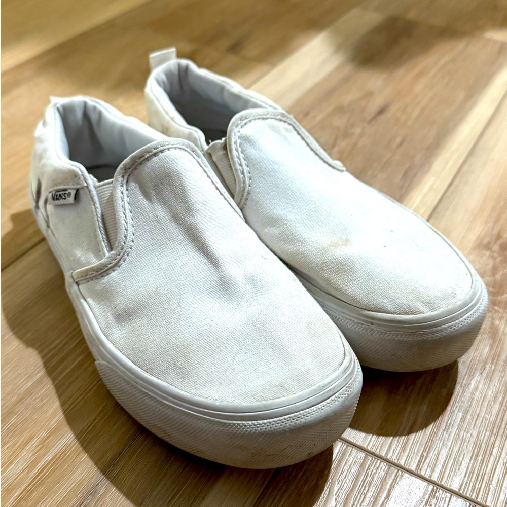 Girls Vans Slip Ons white size 2 big kids